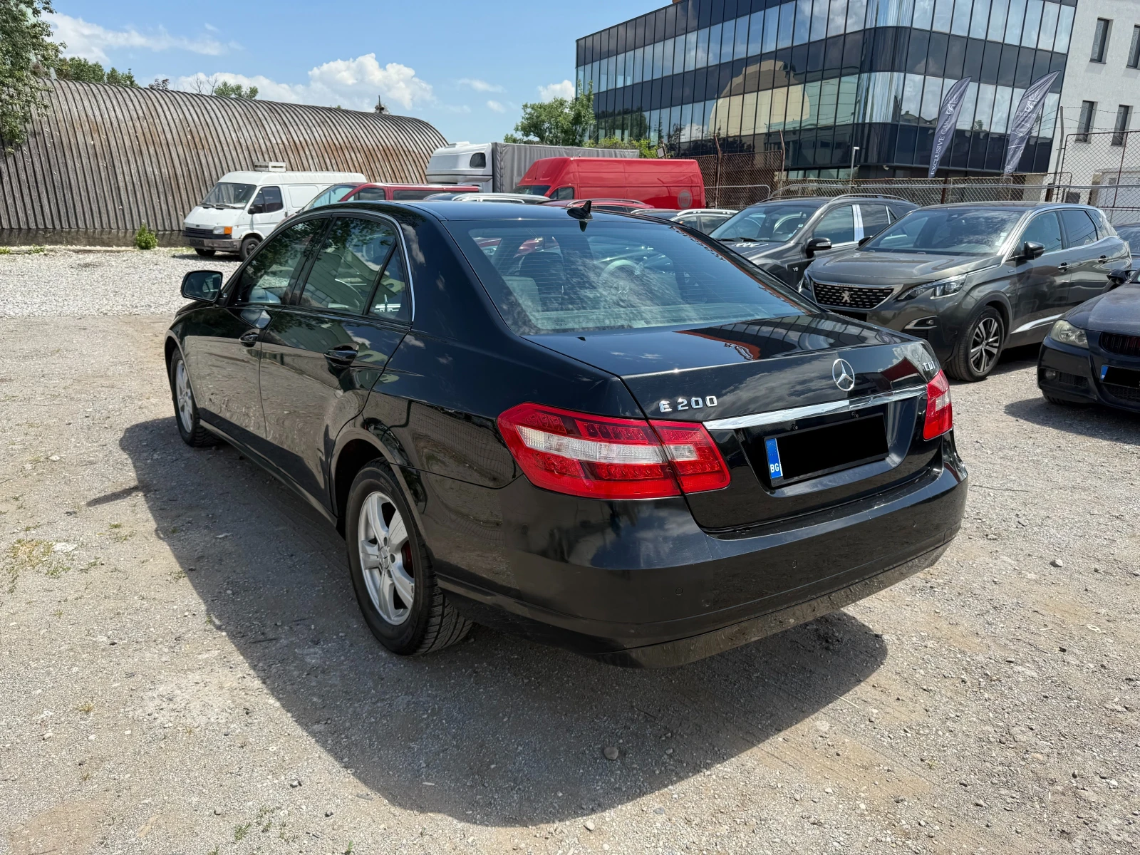 Mercedes-Benz E 200 CDI BlueEfficiency  - изображение 7