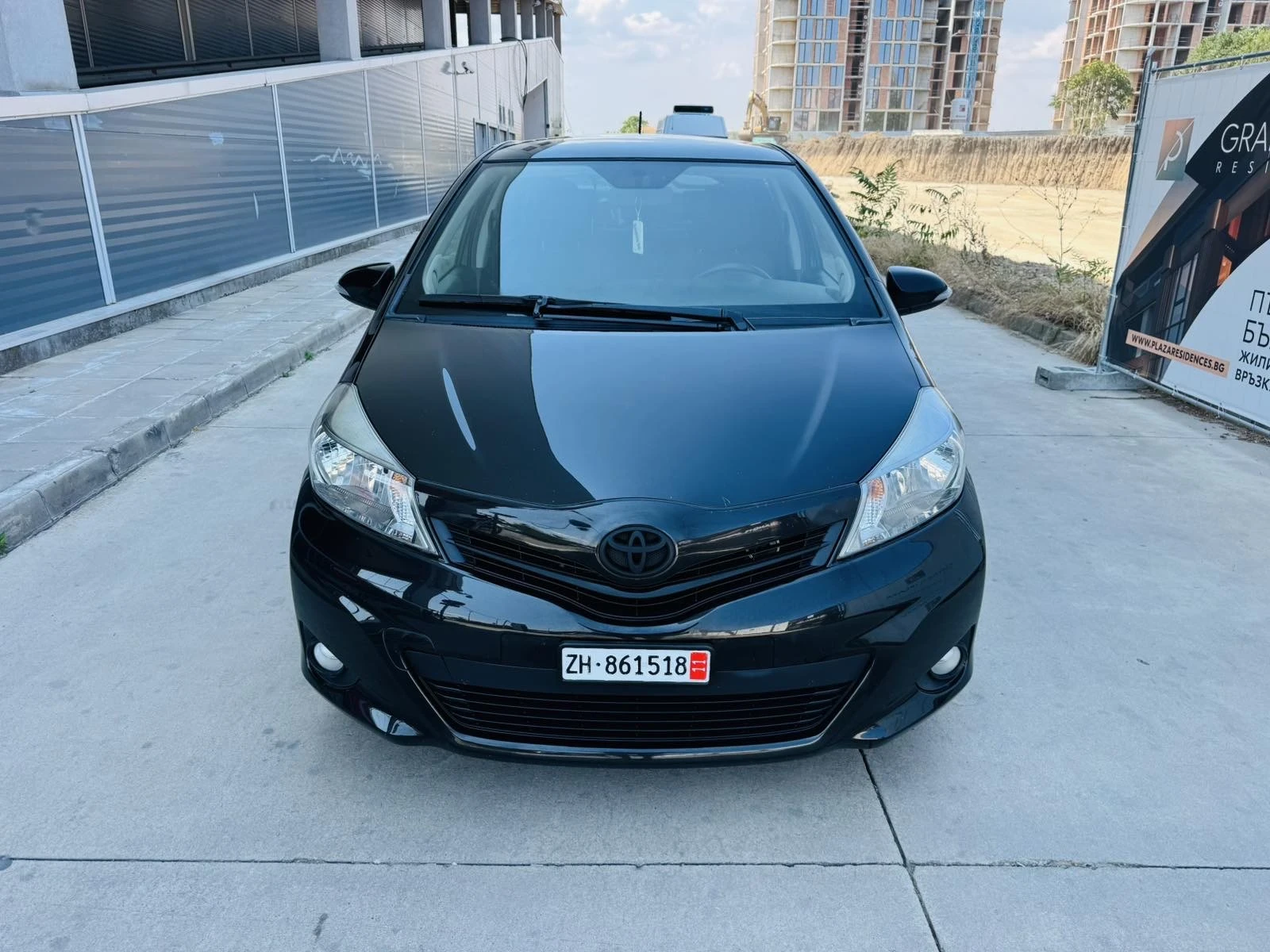 Toyota Yaris 1.3i Swiss - изображение 3