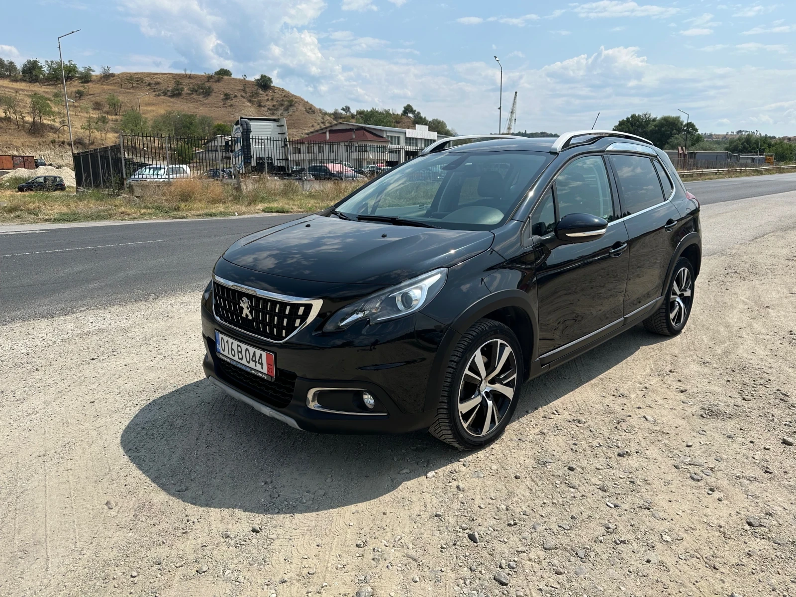 Peugeot 2008 NEW ALLURE 1.2e-THP110 EURO6 - изображение 3