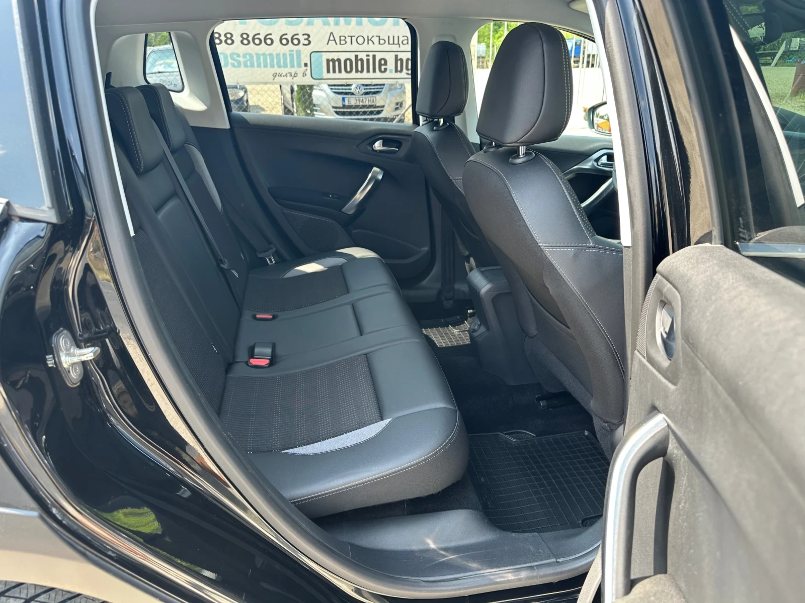 Peugeot 2008 NEW ALLURE 1.2e-THP110 EURO6 - изображение 9