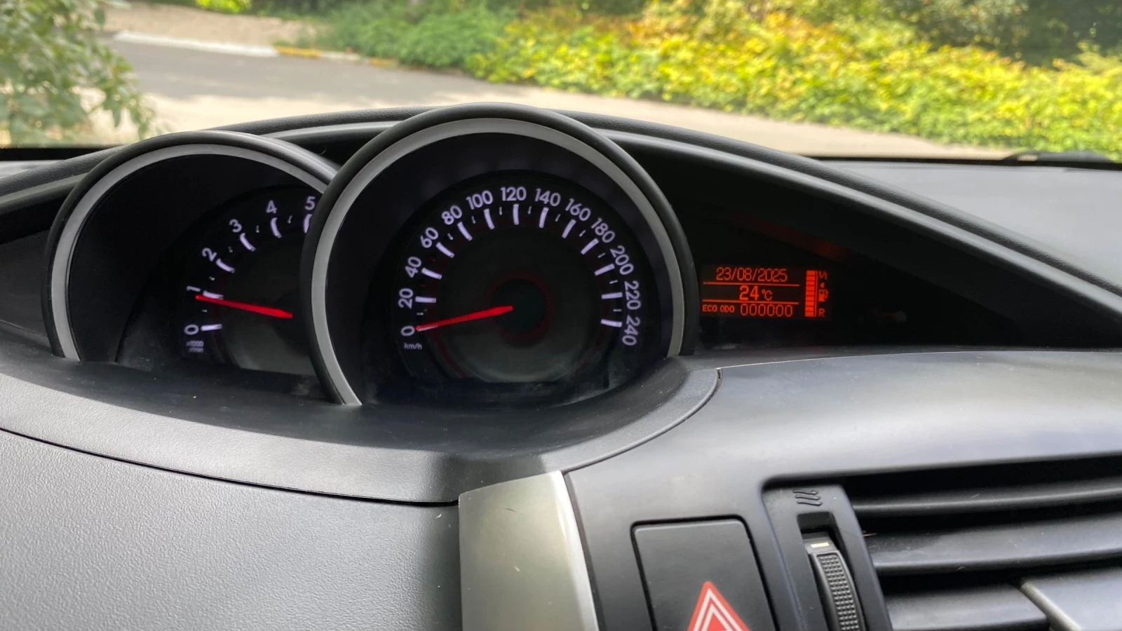 Toyota Verso 1.6 D4D Камера Navi - изображение 6