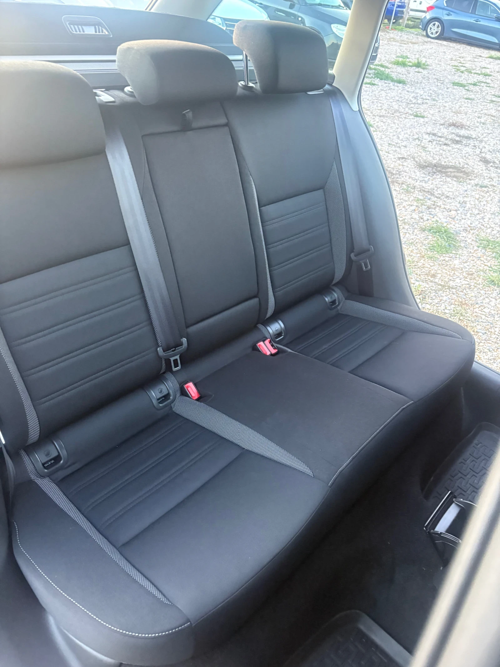 Skoda Octavia 1.5 /  | Mobile.bg   11