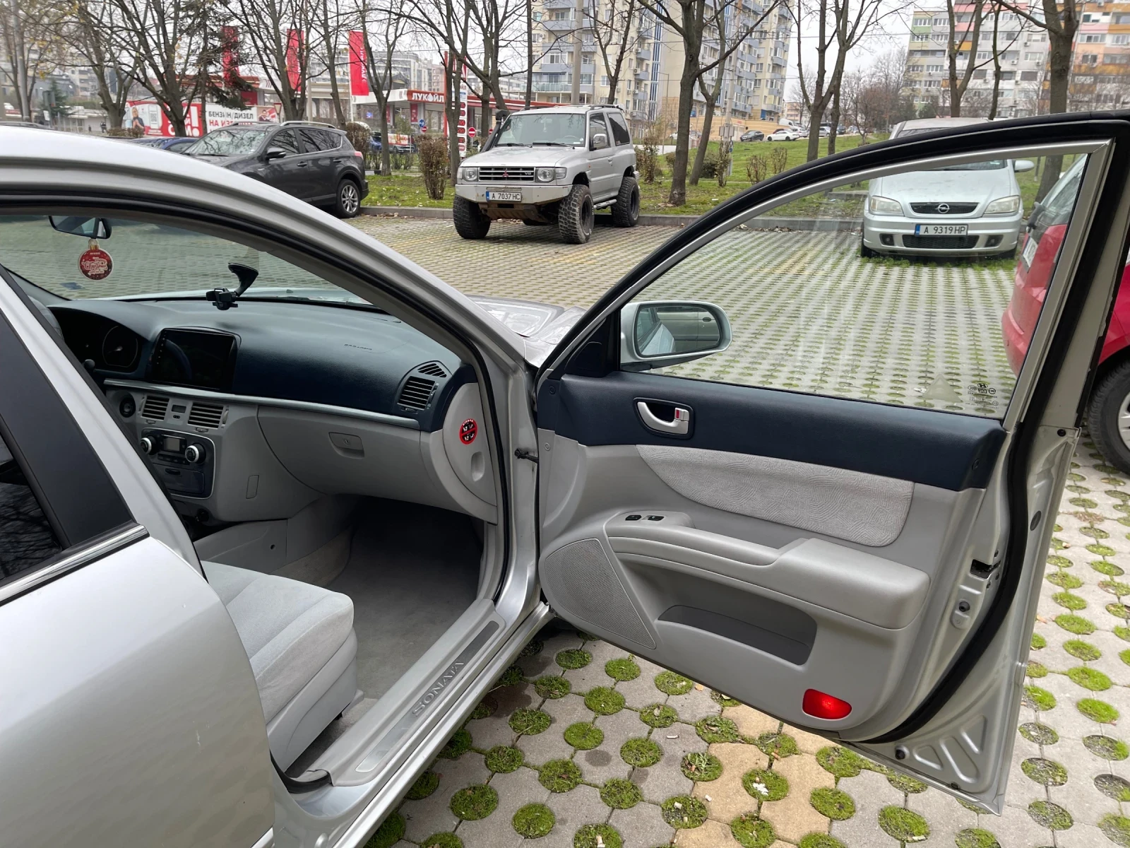 Hyundai Sonata 2, 4 ������/��� | Mobile.bg � ����������� 12
