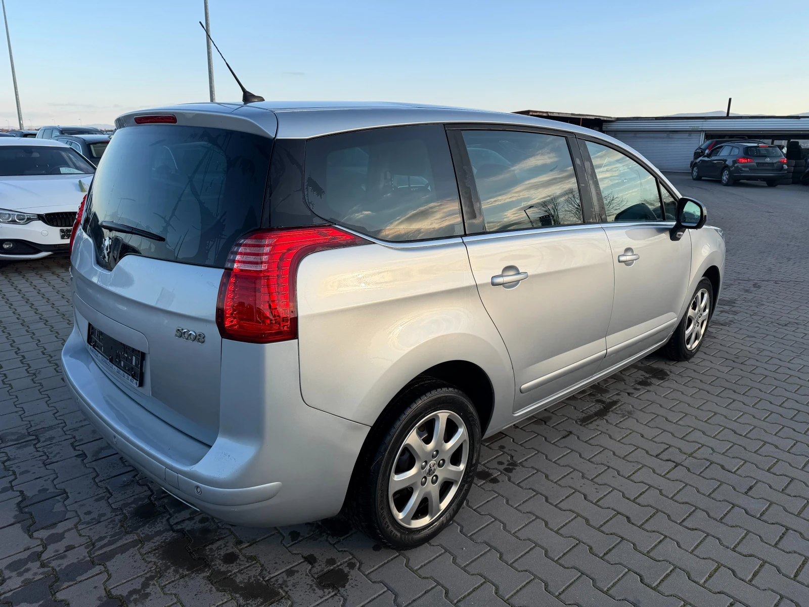 Peugeot 5008 1.6HDI PANORAMA EURO 5 - изображение 6