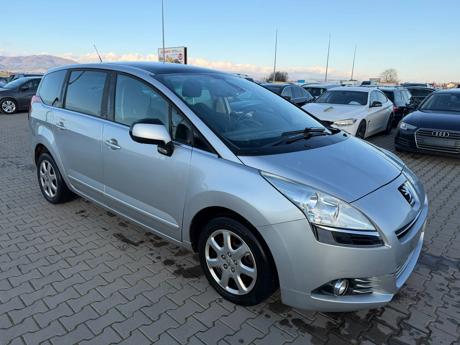 Peugeot 5008 1.6HDI PANORAMA EURO 5 - изображение 4