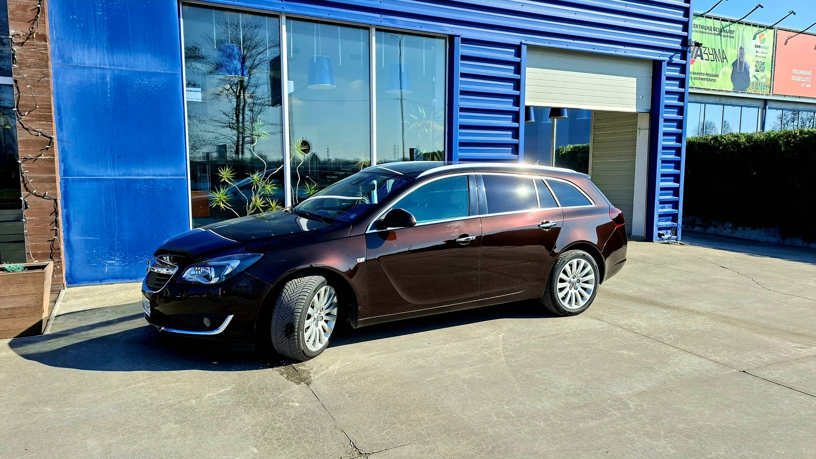 Opel Insignia COSMO 4X4, снимка 3 - Автомобили и джипове - 53709578