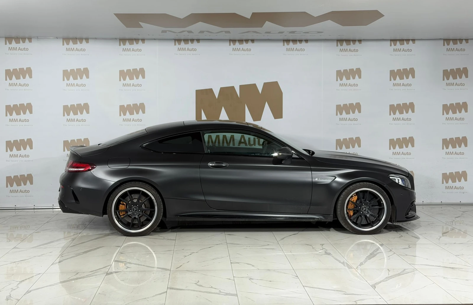 Mercedes-Benz C 63 AMG s Coupe* Ceramic* Downpipe* Carbon* Pano, снимка 2 - Автомобили и джипове - 53864702