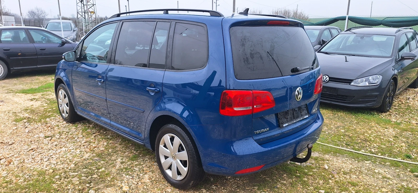 VW Touran 2, 0TDI Уникат!!!, снимка 12 - Автомобили и джипове - 54087722