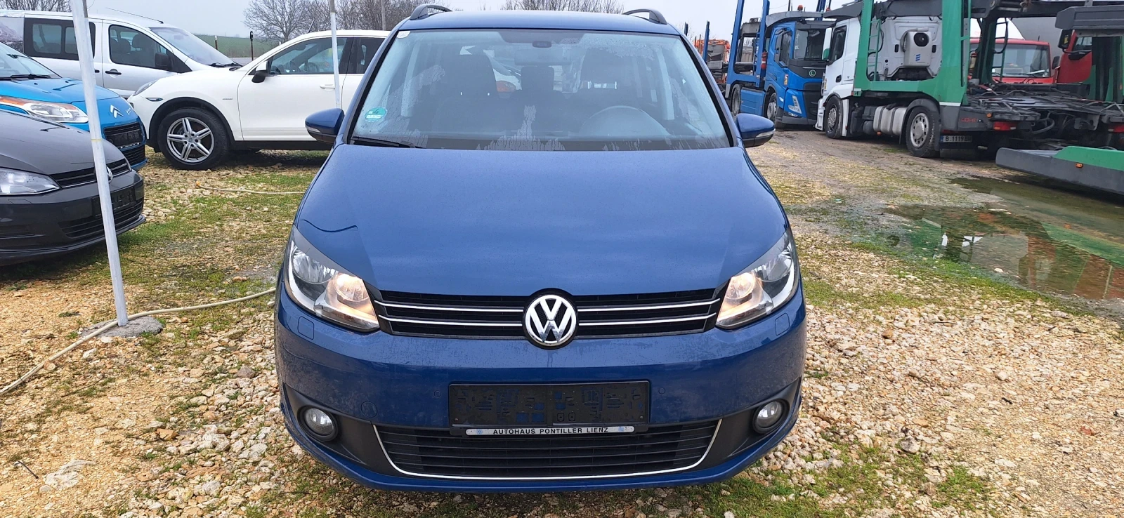 VW Touran 2, 0TDI Уникат!!!, снимка 13 - Автомобили и джипове - 54087722