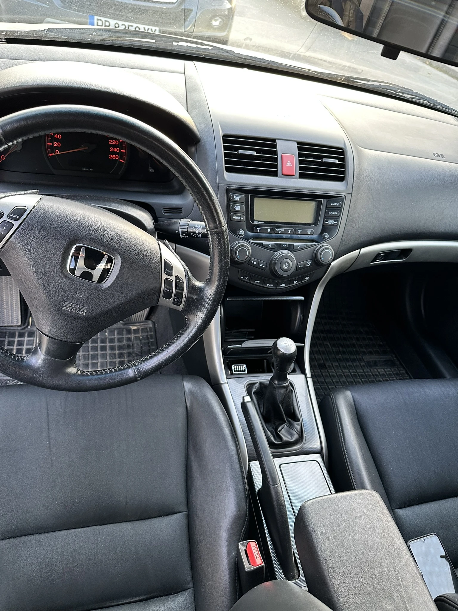 Honda Accord 2.0 V-tec LPG, снимка 9 - Автомобили и джипове - 54421460