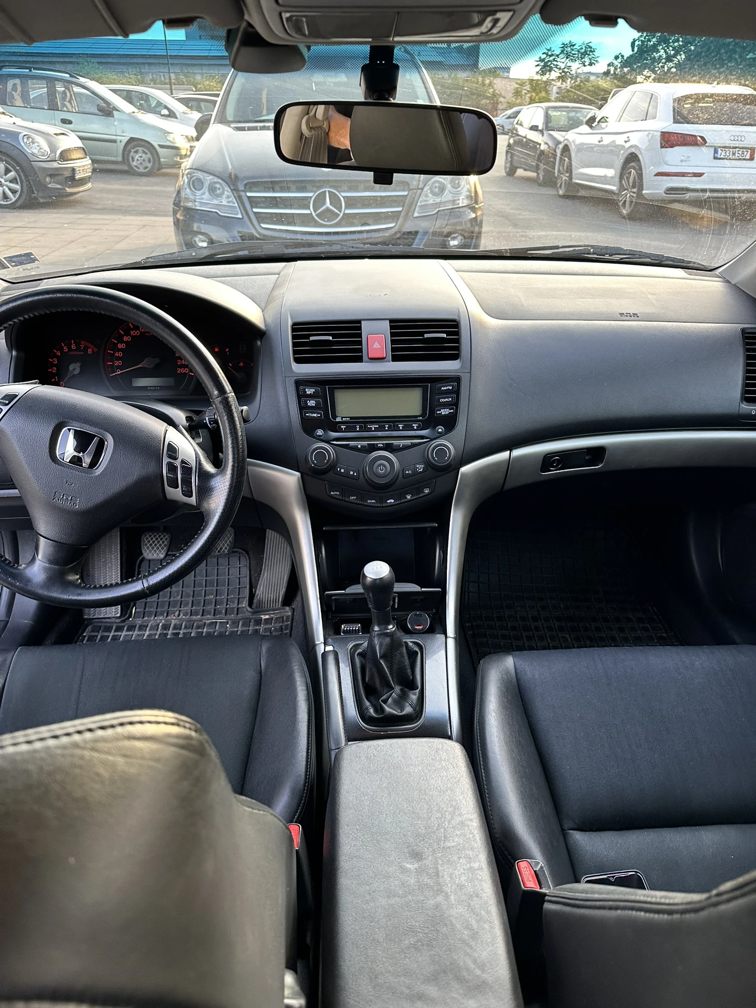 Honda Accord 2.0 V-tec LPG, снимка 8 - Автомобили и джипове - 54421460