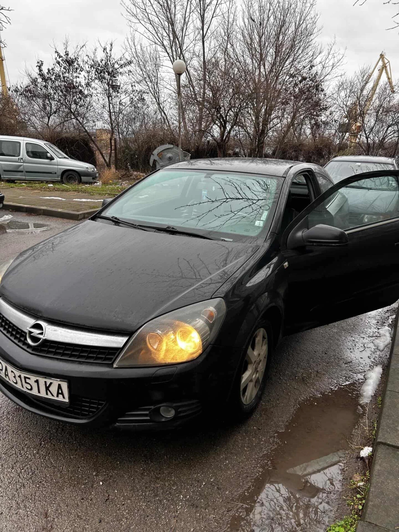 Opel Astra H GTC 1.7cdti, снимка 2 - Автомобили и джипове - 54509821