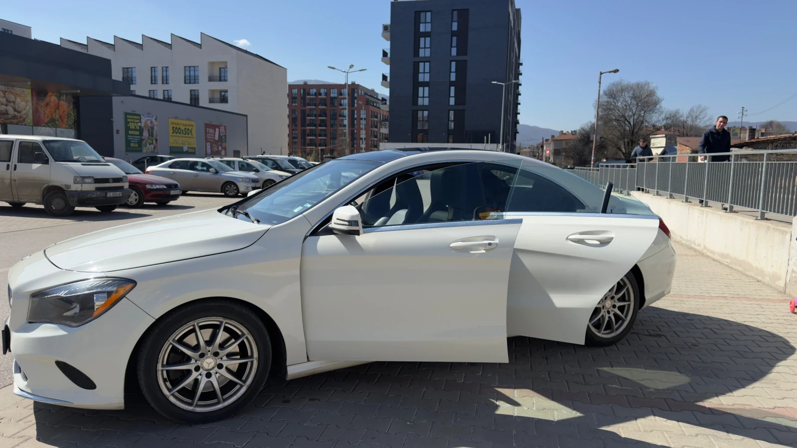 Mercedes-Benz CLA 250 4x4, снимка 15 - Автомобили и джипове - 54770347