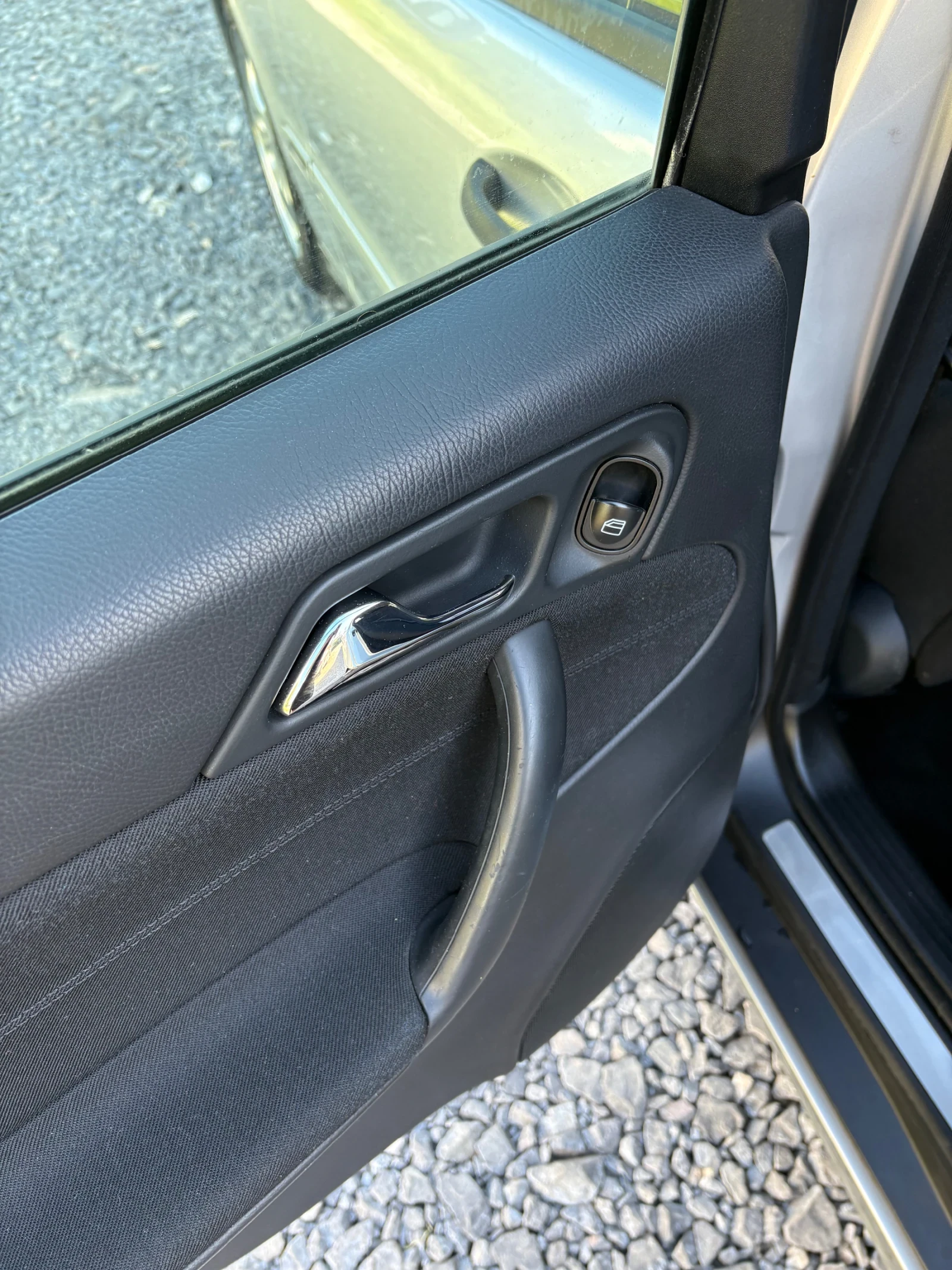 Mercedes-Benz C 220 FACELIFT, снимка 14 - Автомобили и джипове - 54714393
