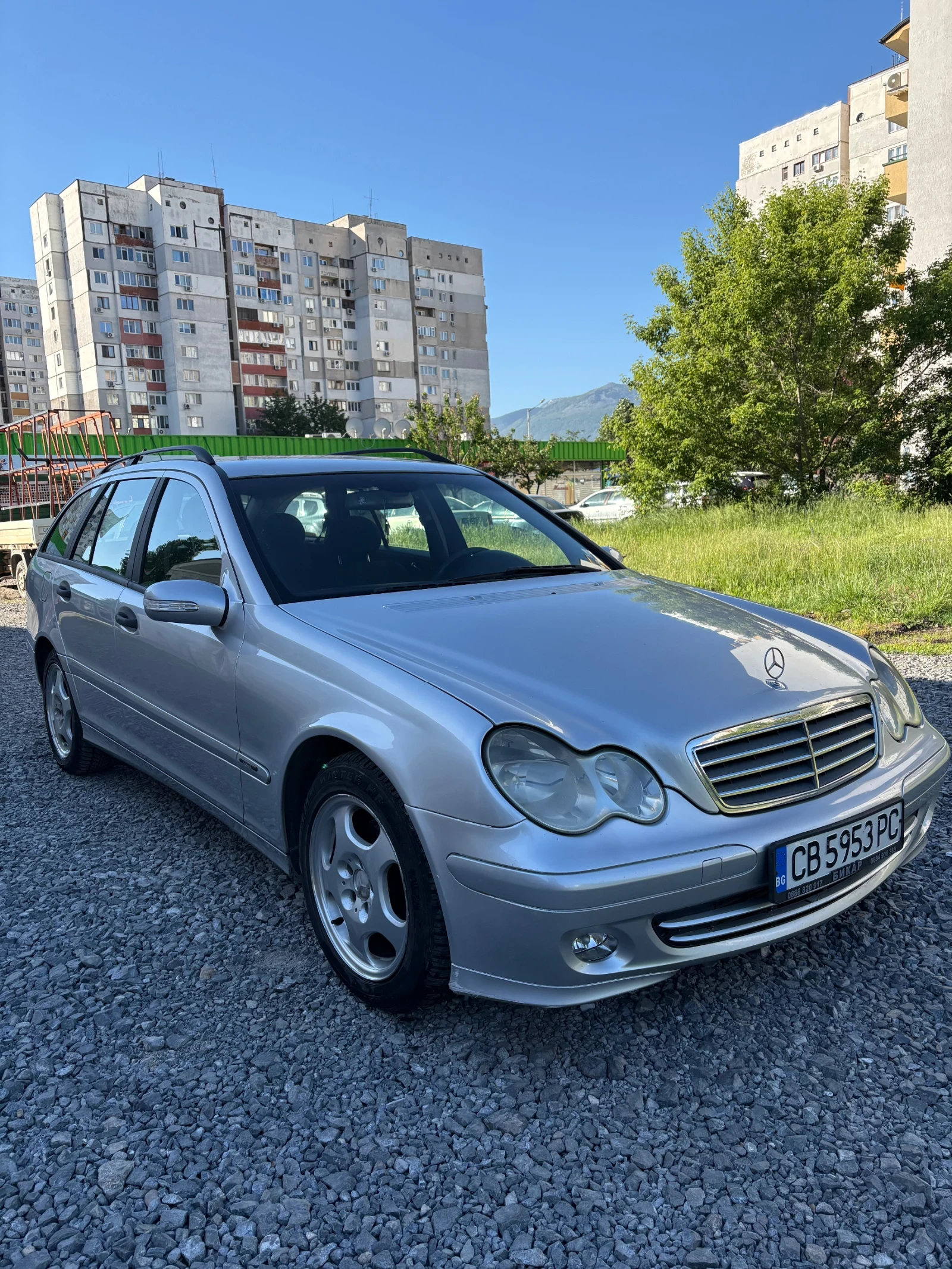 Mercedes-Benz C 220 FACELIFT, снимка 2 - Автомобили и джипове - 54714393