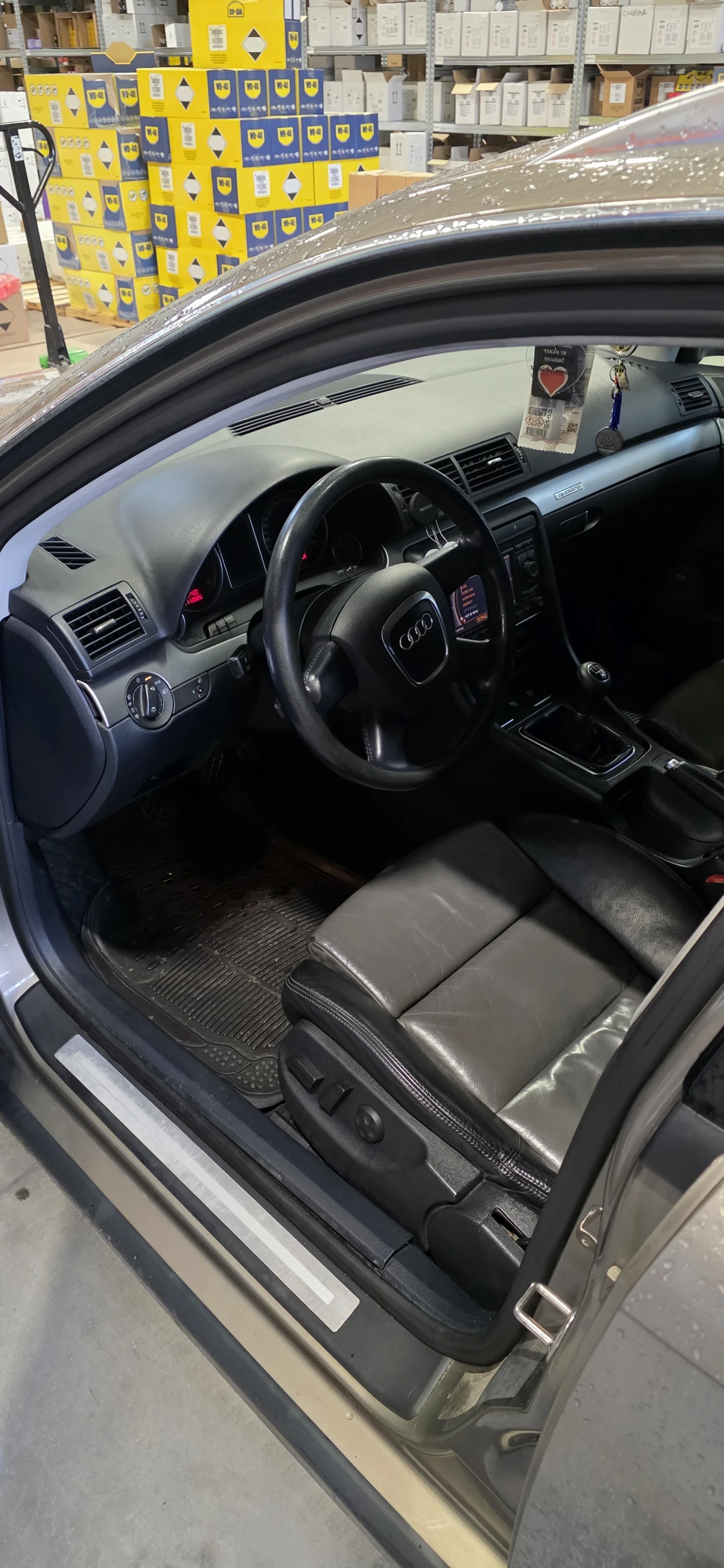 Audi A4  b7 2.0tfsi QUATTRO ръчка, снимка 9 - Автомобили и джипове - 54742165