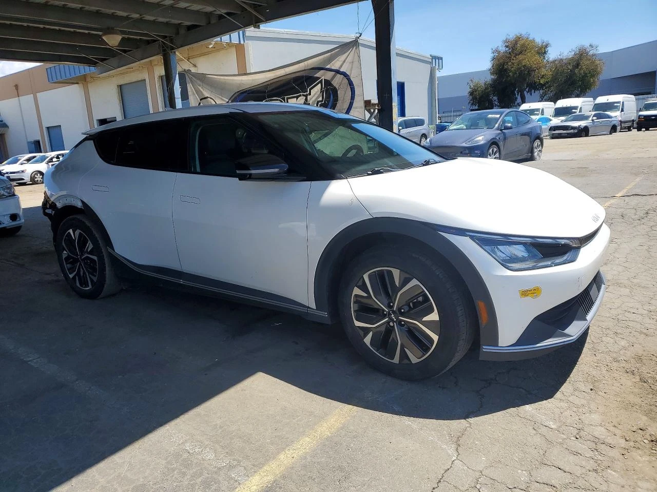 Kia EV6 Light, снимка 2 - Автомобили и джипове - 54994961