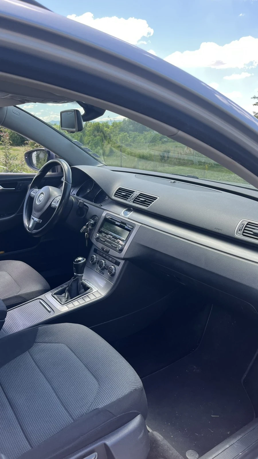 VW Passat 2.0TDI, снимка 6 - Автомобили и джипове - 55048013