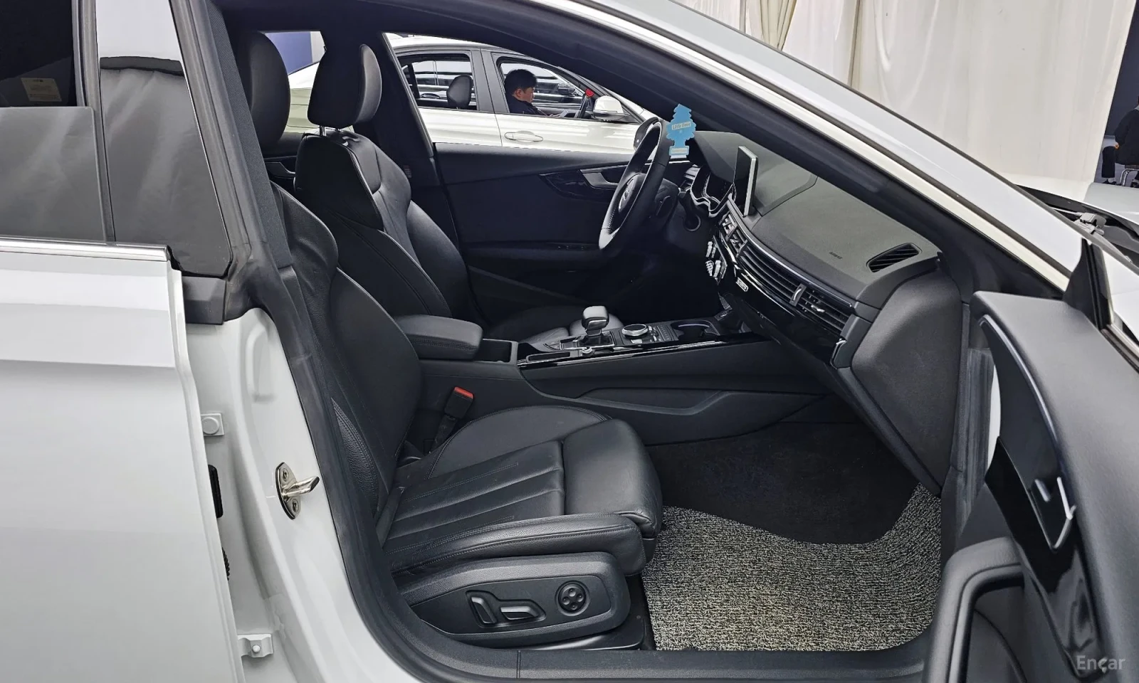 Audi A5 45TFSI Premium Sportback, снимка 11 - Автомобили и джипове - 55049071