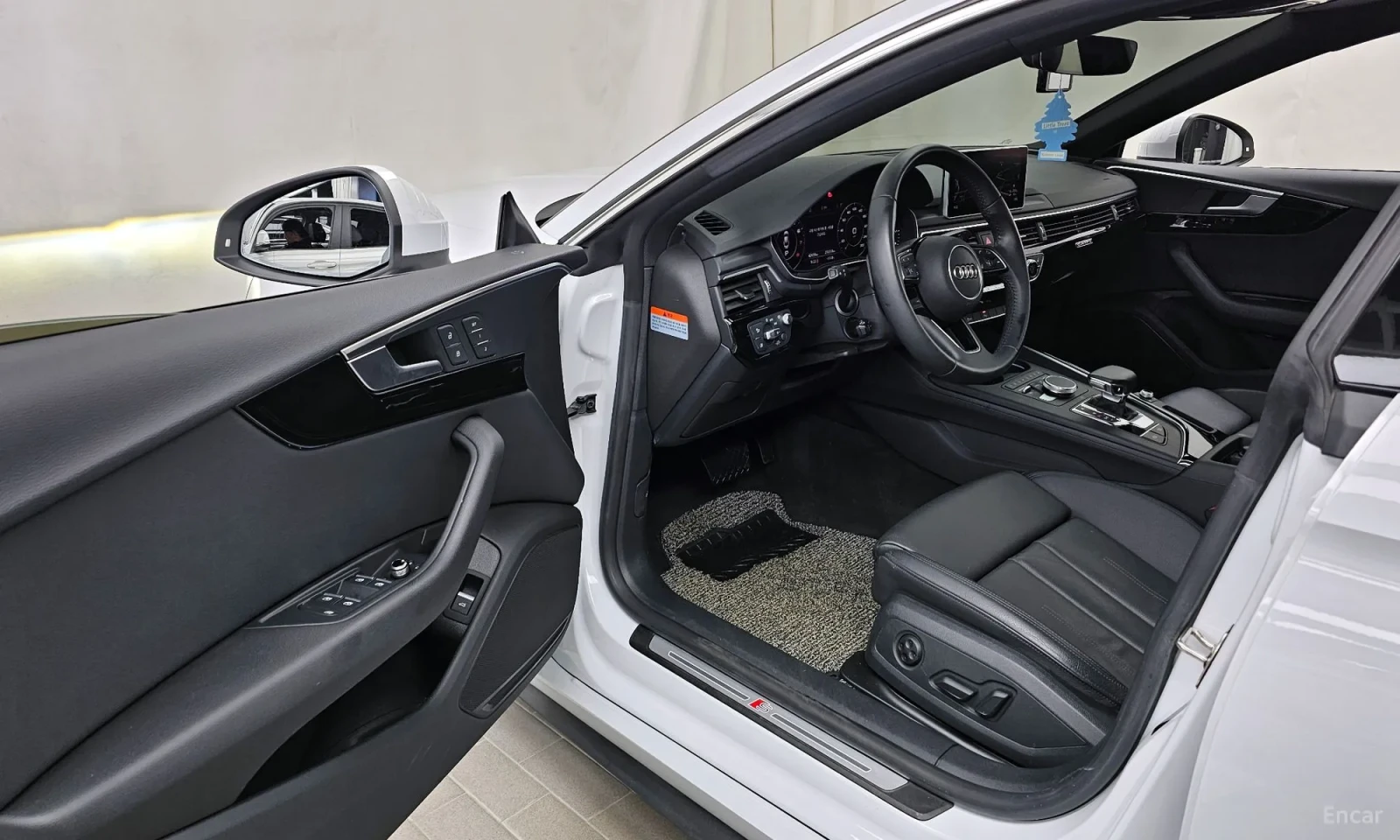 Audi A5 45TFSI Premium Sportback, снимка 10 - Автомобили и джипове - 55049071