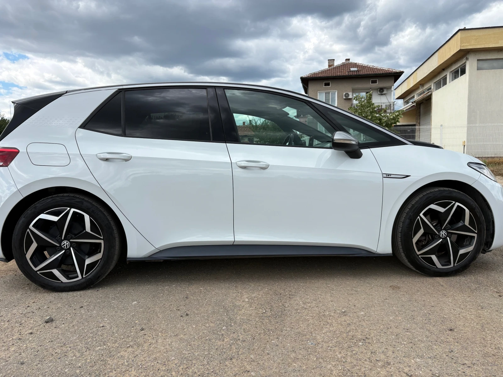 VW ID.3 First pro, снимка 6 - Автомобили и джипове - 55163678