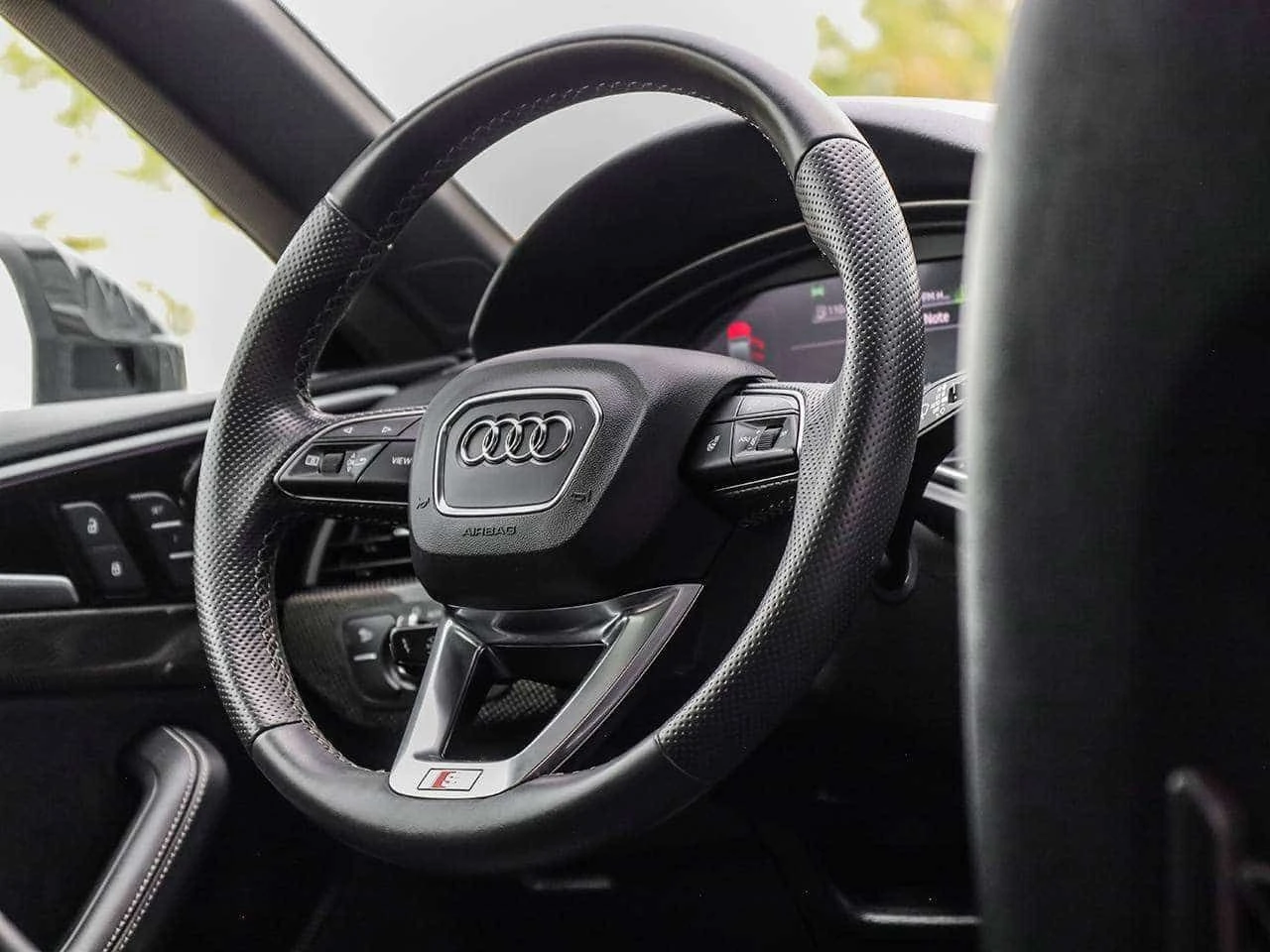 Audi S5 Technik | 20  Wheels | Carbon |  CARFAX, снимка 14 - Автомобили и джипове - 55663852
