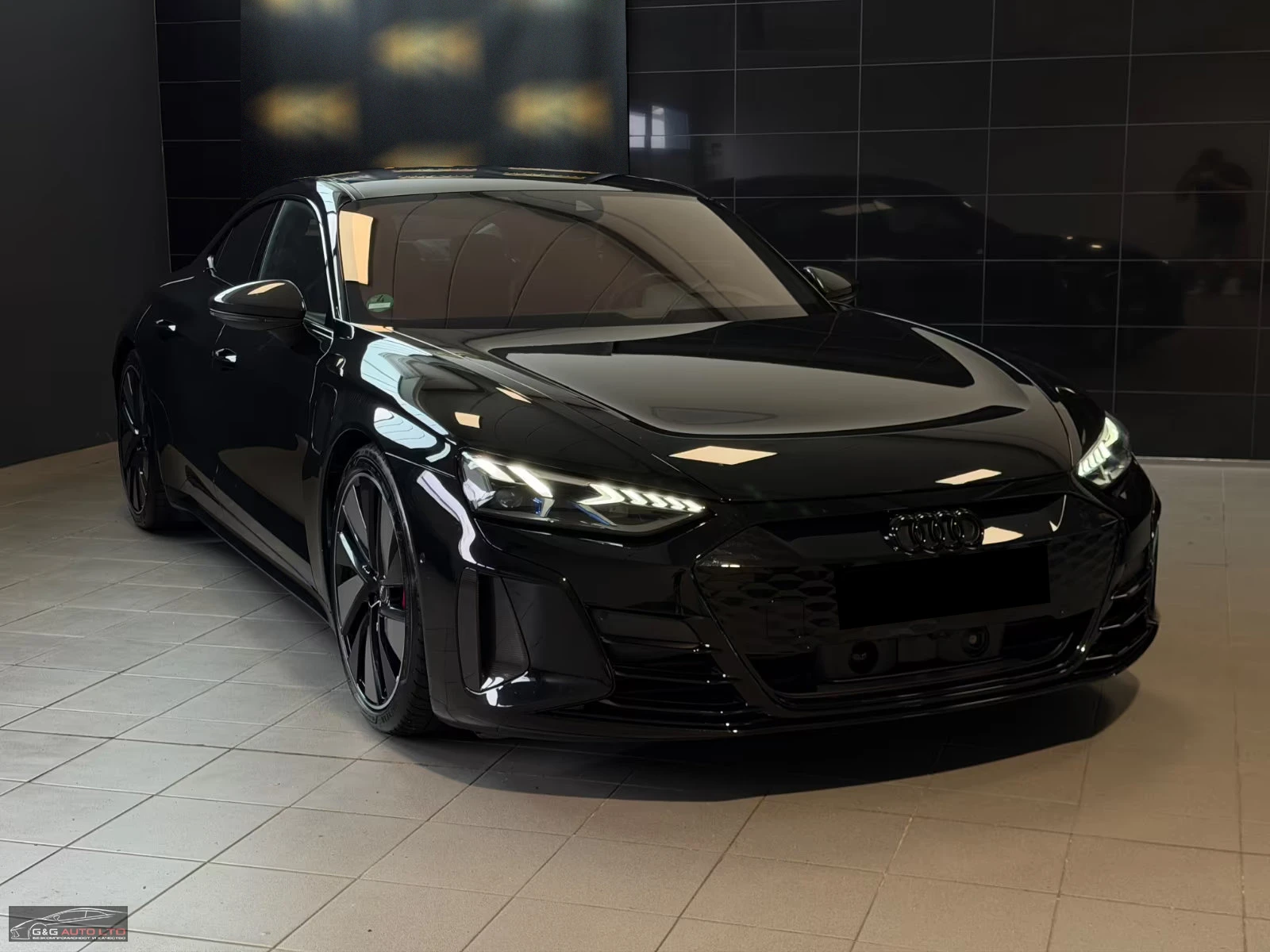 Audi E-Tron GT RS/QUATTRO/598HP/360/PANO/MATRIX/CARBON/788z, снимка 4 - Автомобили и джипове - 55704133