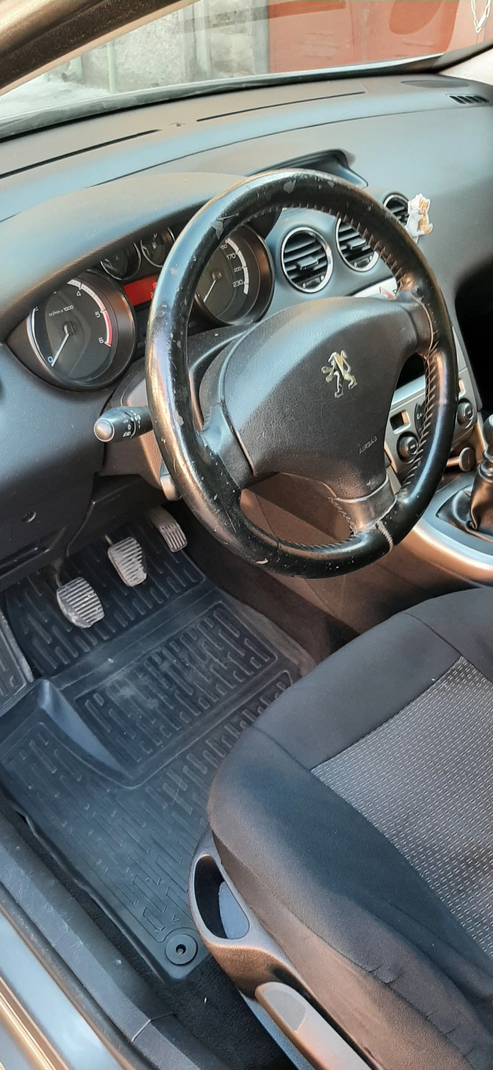 Peugeot 308, снимка 4 - Автомобили и джипове - 56362608