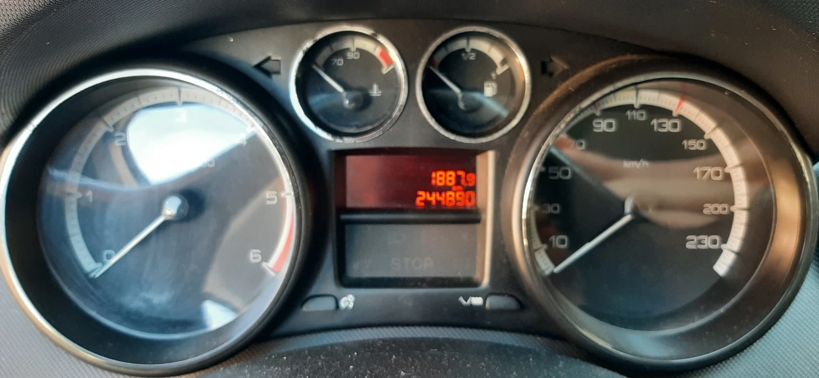 Peugeot 308, снимка 3 - Автомобили и джипове - 56362608