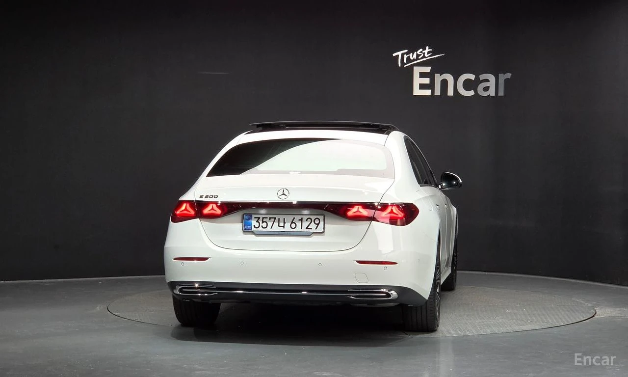 Mercedes-Benz E 200 W214 Avantgarde ��� ��������� | Mobile.bg � ����������� 4