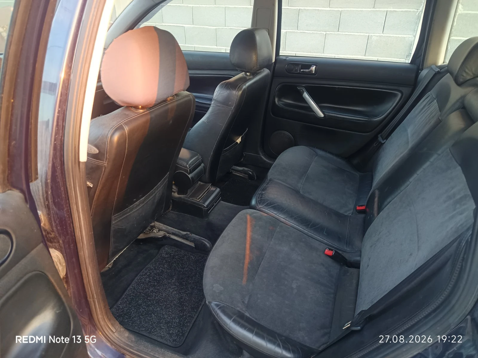 VW Passat комби, снимка 4 - Автомобили и джипове - 56529401