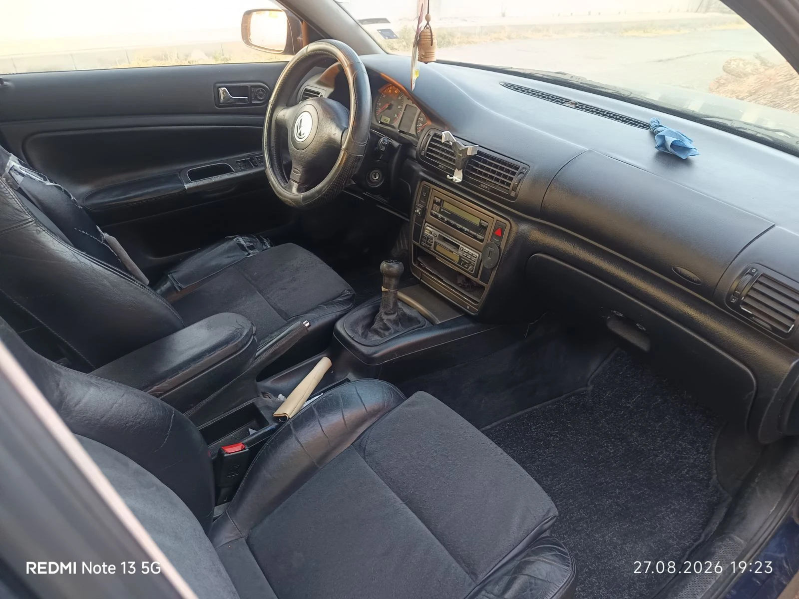 VW Passat комби, снимка 3 - Автомобили и джипове - 56529401