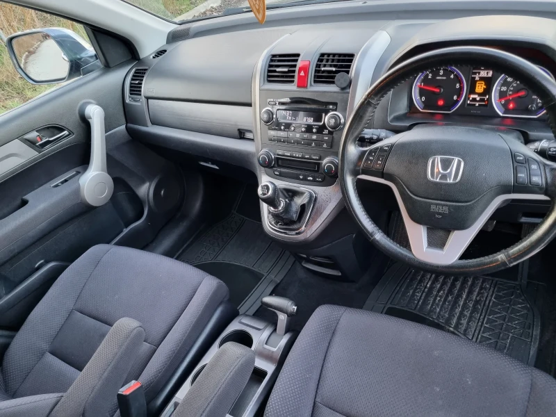 Honda Cr-v, снимка 10 - Автомобили и джипове - 48549493