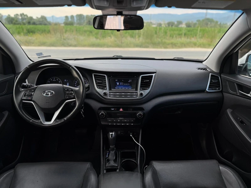 Hyundai Tucson 2.0 GDI AWD/Панорама/99000км/Обслужена/Лизинг, снимка 15 - Автомобили и джипове - 51025319