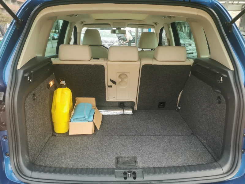 VW Tiguan 4Motion, снимка 8 - Автомобили и джипове - 52776906