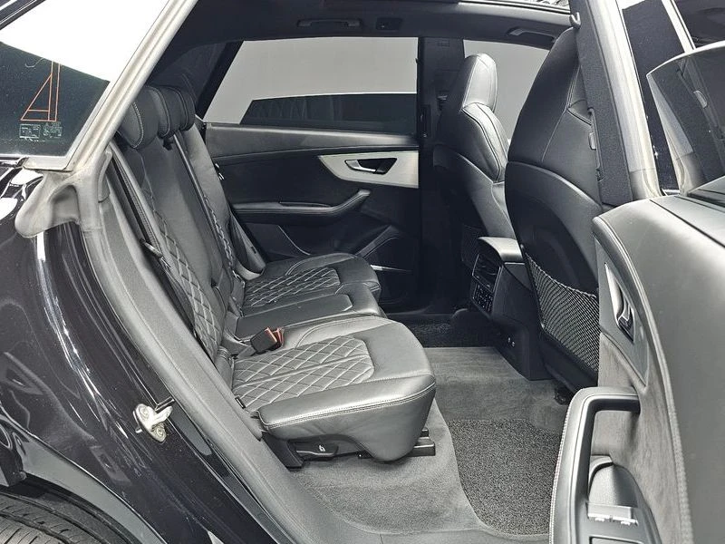 Audi Q8 55 TFSI Quattro Premium| 340к.с.| ВКЛ.ТЕХНОТЕСТ, снимка 11 - Автомобили и джипове - 55298997