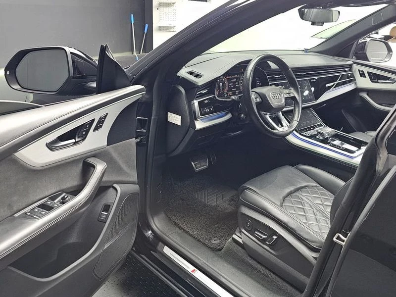 Audi Q8 55 TFSI Quattro Premium| 340к.с.| ВКЛ.ТЕХНОТЕСТ, снимка 10 - Автомобили и джипове - 55298997