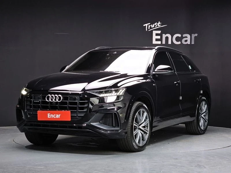 Audi Q8 55 TFSI Quattro Premium| 340к.с.| ВКЛ.ТЕХНОТЕСТ