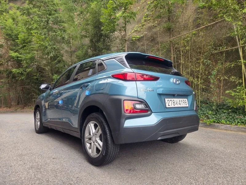 Hyundai Kona 1.6 Turbo 2Wd Modern, снимка 4 - Автомобили и джипове - 56118338
