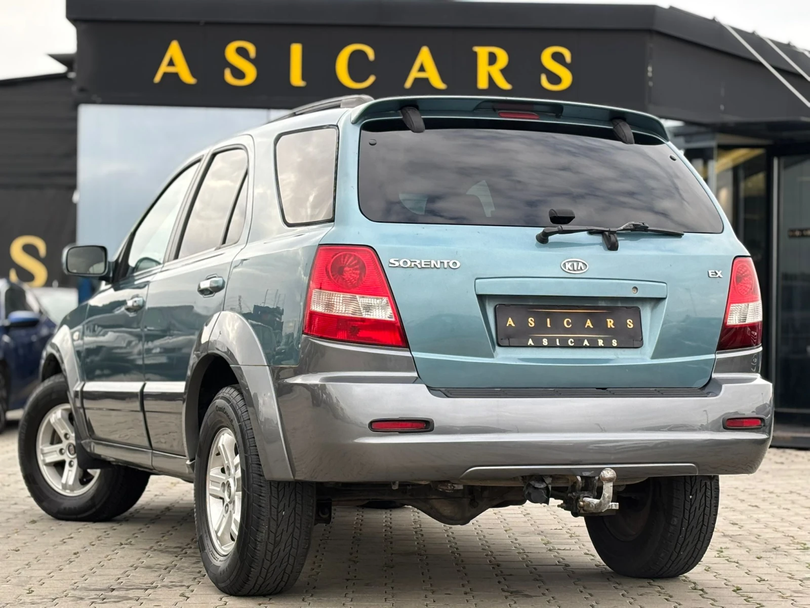 Kia Sorento / 2.5D / 140 HP / 4X4 / TOP / - изображение 3