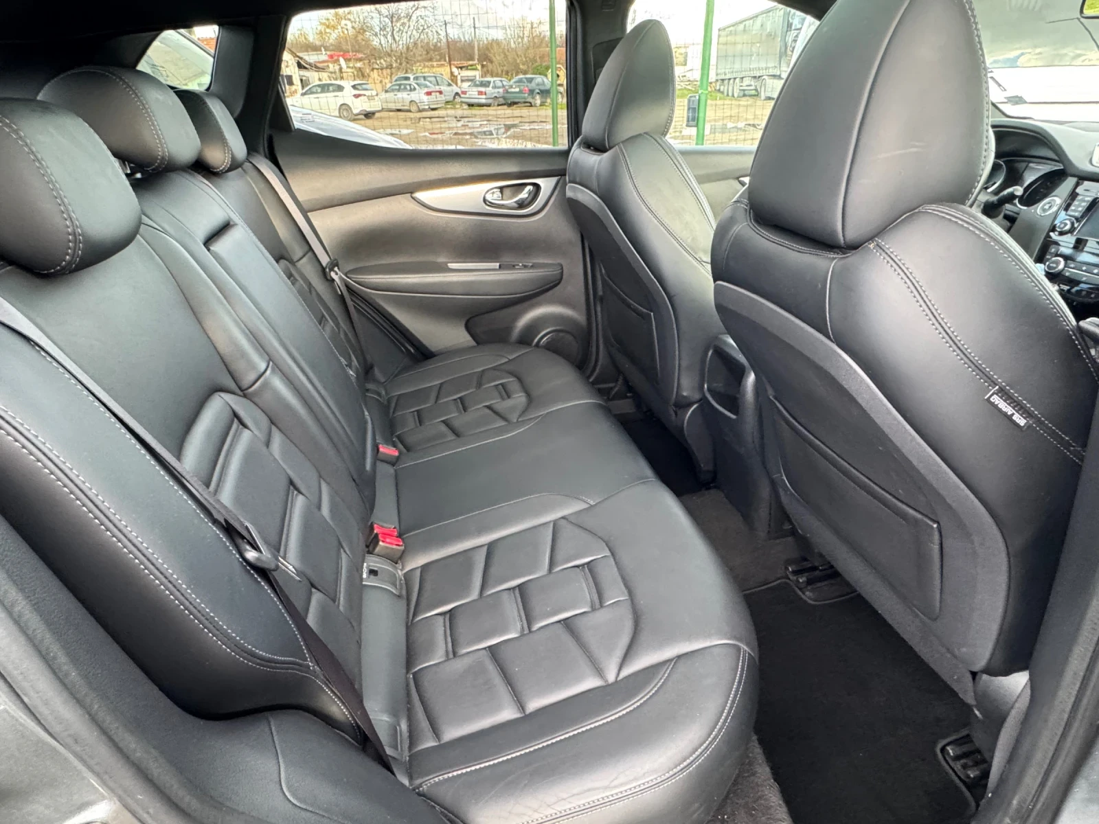 Nissan Qashqai Face* 1.6* DCI* PAN* NAVI*  - изображение 10