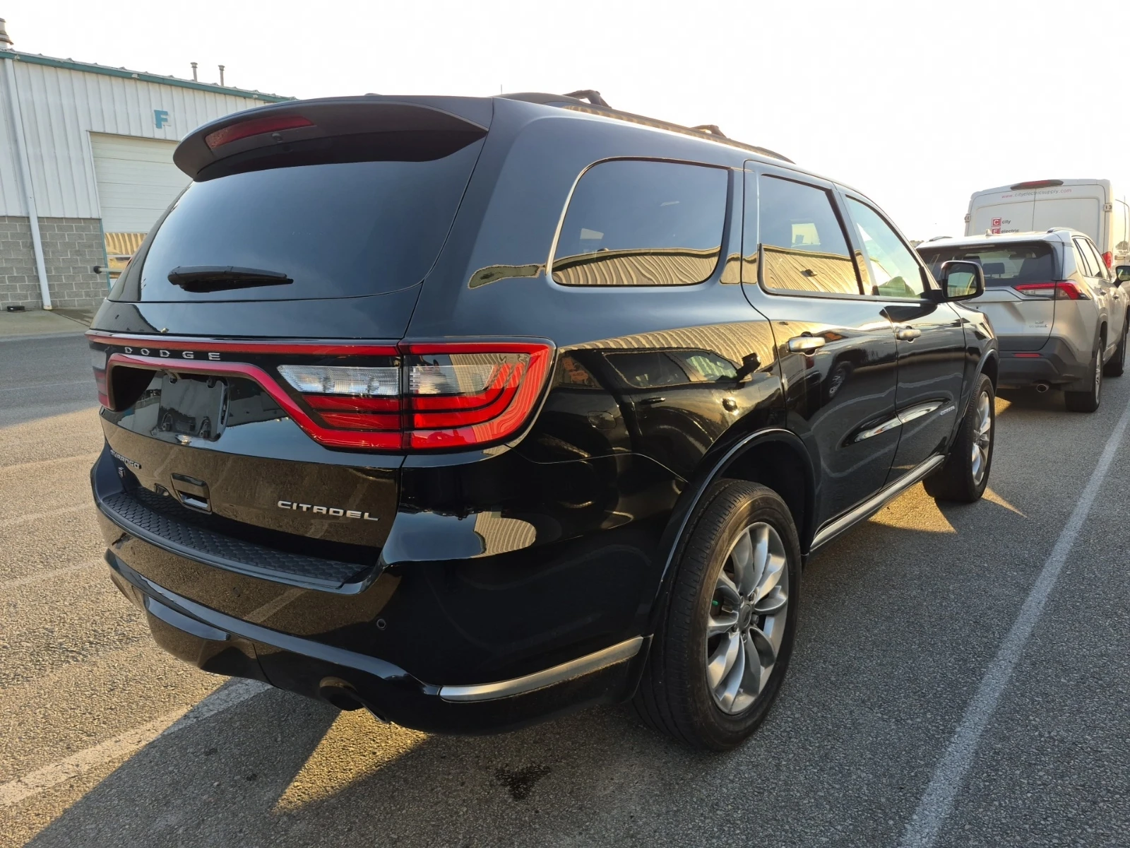 Dodge Durango CITADEL| CARFAX| PANORAMA| ОБДУХВАНЕ| ПОДГРЕВИ - изображение 3