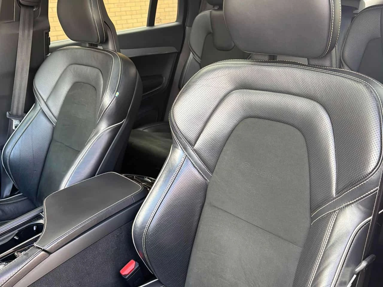 Volvo Xc90 * T6 R Design * CARFAX * ЦЕНА ДО БГ, снимка 16 - Автомобили и джипове - 53903367