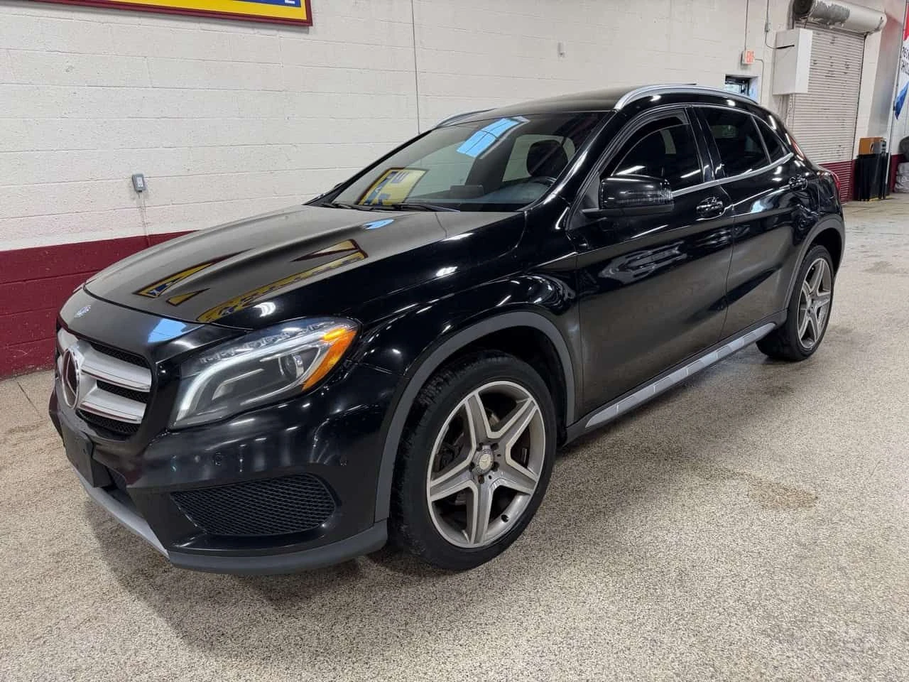 Mercedes-Benz GLA 250 4MATIC* ФИКСИРАНА ЦЕНА* , снимка 2 - Автомобили и джипове - 54157440