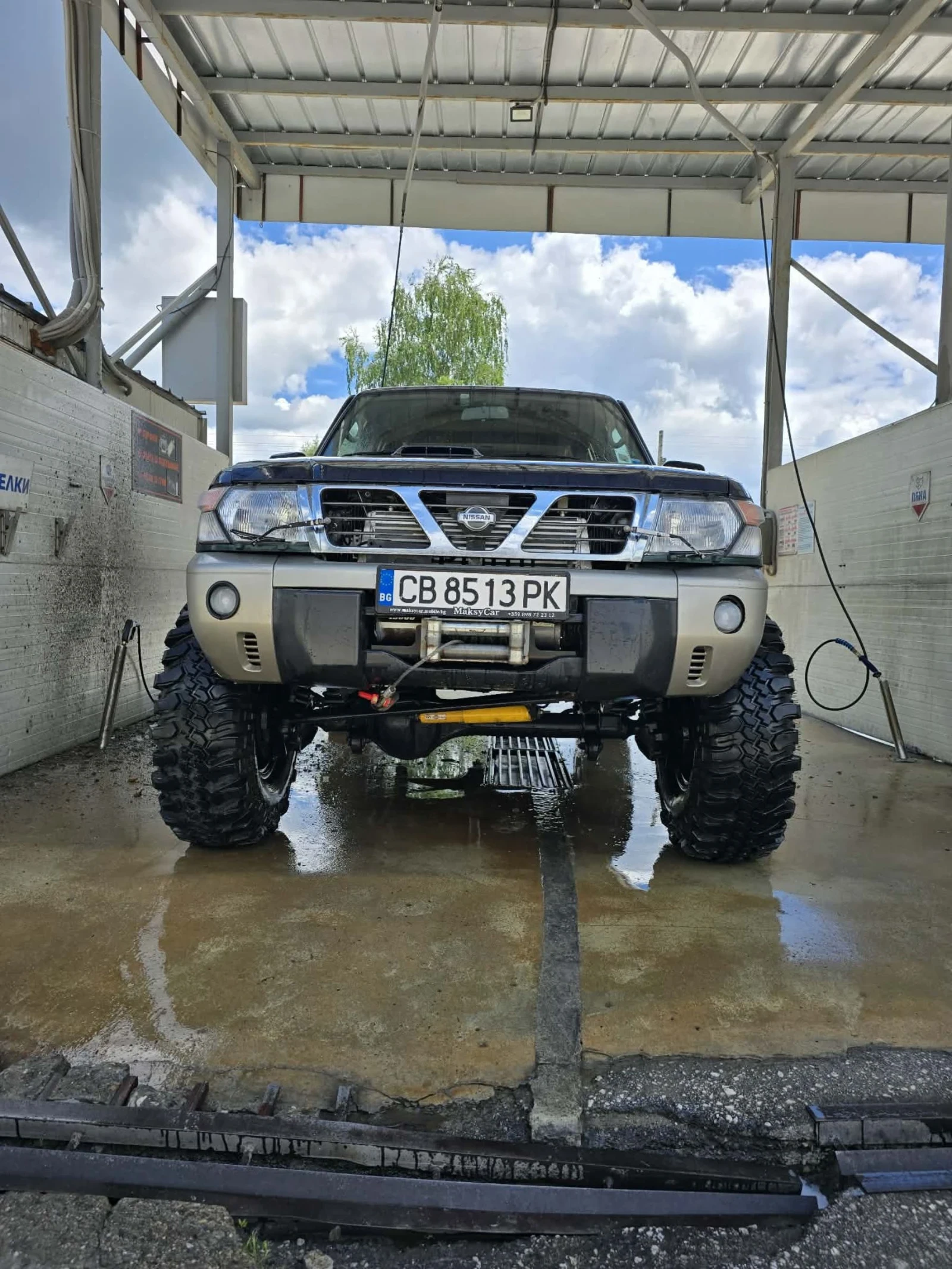 Nissan Patrol M57, снимка 2 - Автомобили и джипове - 54895134
