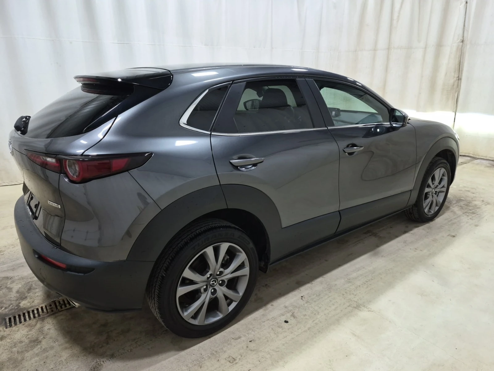 Mazda CX-30  GS / ЗАДНА КАМЕРА / ЦЕНА ДО БЪЛГАРИЯ, снимка 4 - Автомобили и джипове - 55825068