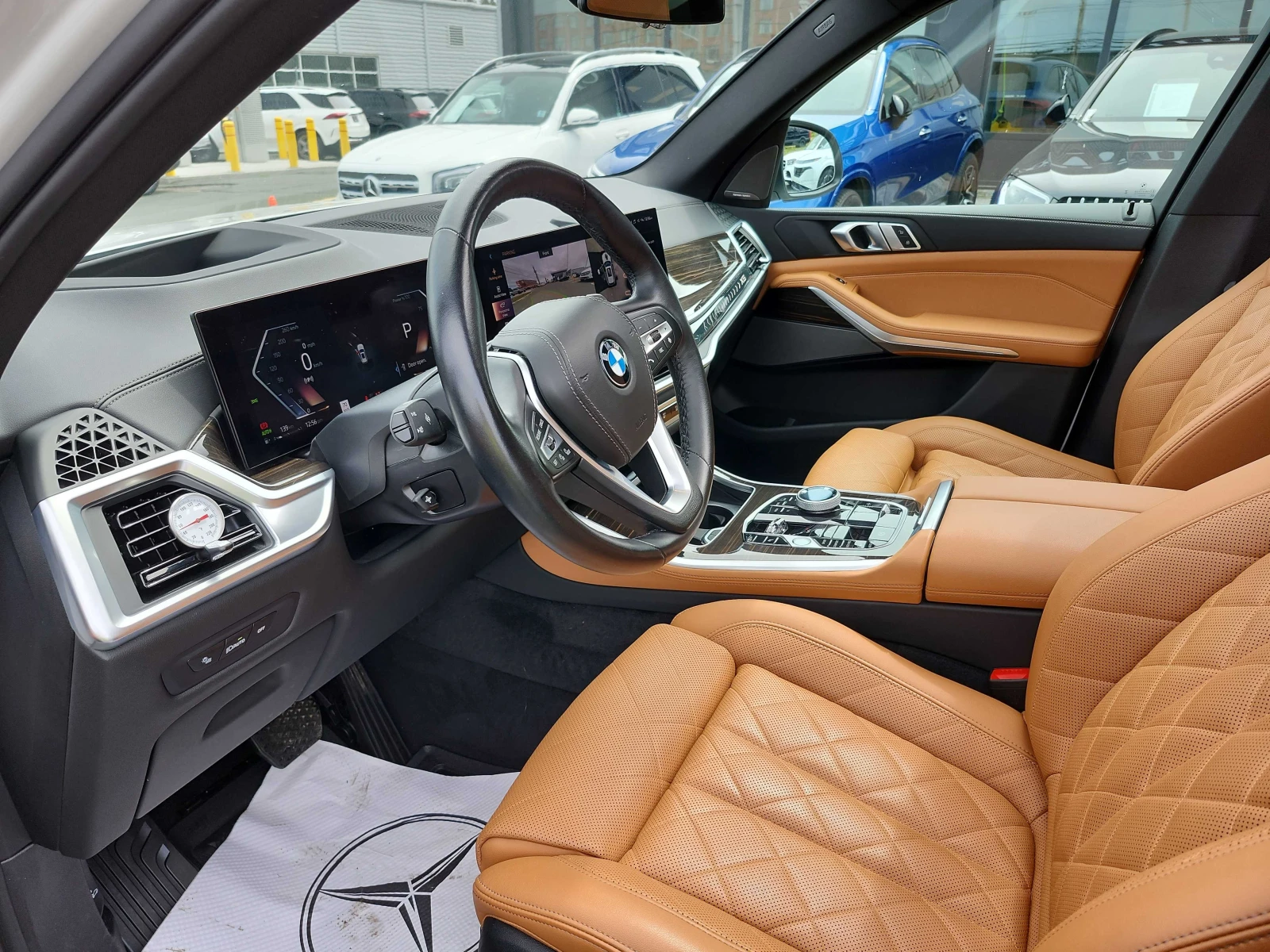 BMW X5 * xDrive40i * АВТОКРЕДИТ БЕЗ ПЪРВОНАЧАЛНА ВНОСКА* , снимка 5 - Автомобили и джипове - 56063484