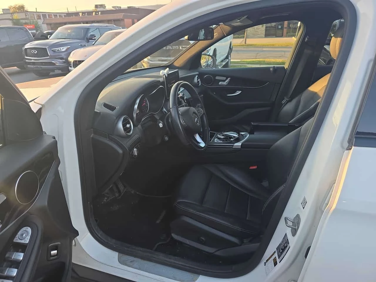 Mercedes-Benz GLC 300 * CARFAX * ����� �� ����������� | Mobile.bg � ����������� 5