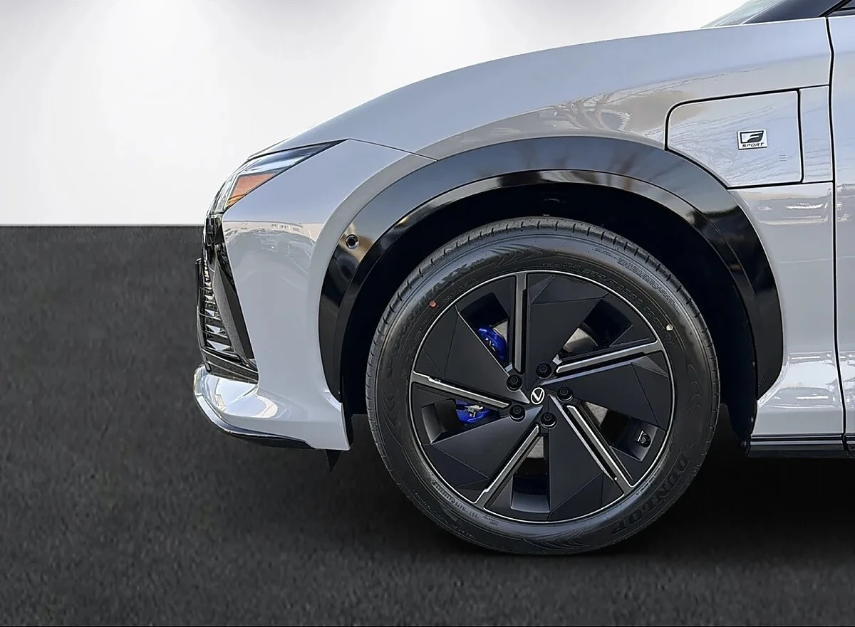Lexus RZ 550e F SPORT 4x4 | Mobile.bg � ����������� 5