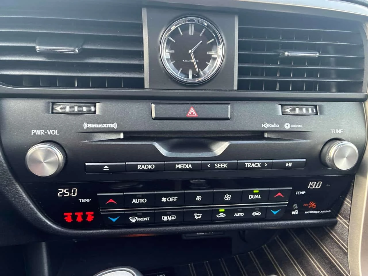 Lexus RX 350 * CARFAX * ����� �� ����������� | Mobile.bg � ����������� 11